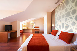 HOTEL GRANADA PALACE
