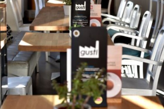 Gusti Breda - photo 1