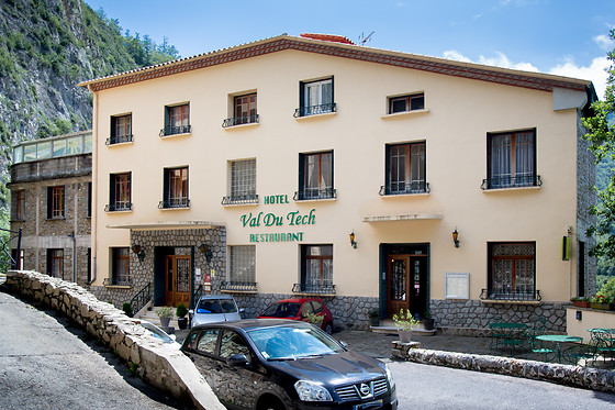 Hotel Val du Tech - photo 1