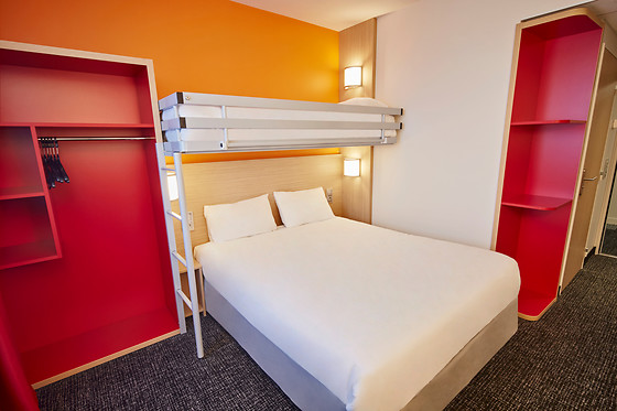 Hôtel Première Classe Clermont-Ferrand Centre - photo 0