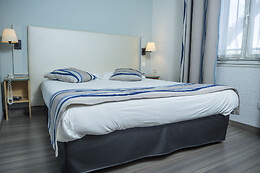 Logis Hotel Uzès Pont du Gard