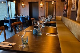 Bistro Etabli