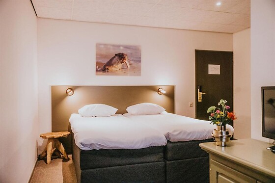 Hotel Dorhout Mees - photo 1