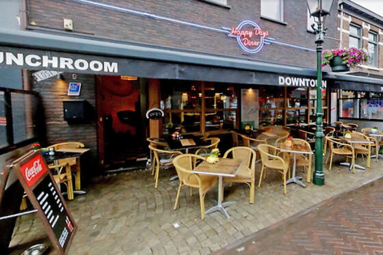 Restaurant Down Town - photo 6