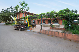 Camping Les Cigales****