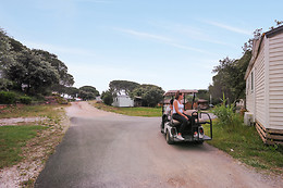 Camping Les Cigales****