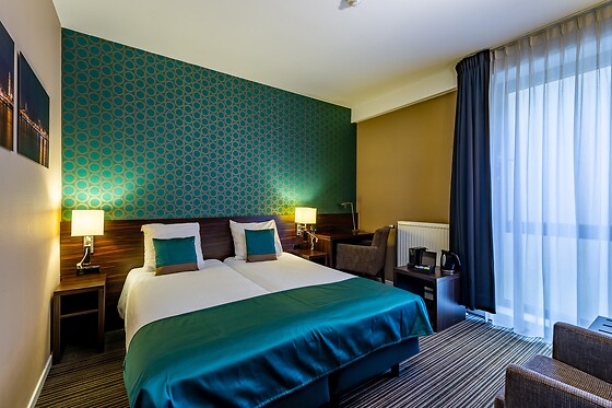 Hotel Docklands - photo 2