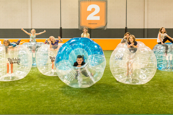 Bubble Bump (Lyon, Toulouse, Albi & Lille) - photo 0