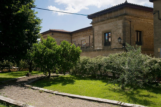 HOSPEDERIA SEÑORIO DE BRIÑAS - photo 0
