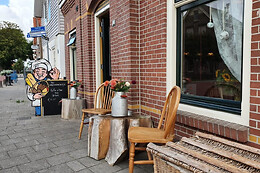 Bij moeders in het Boetje