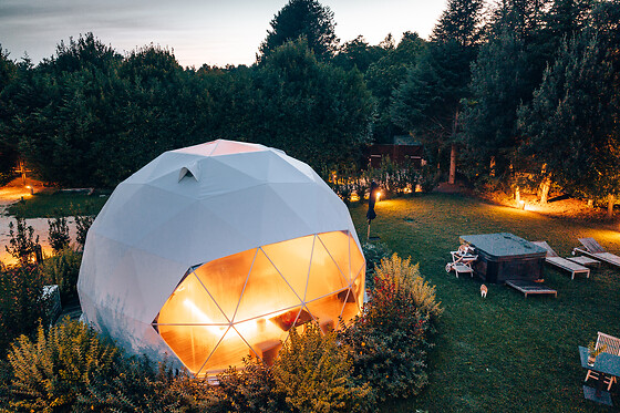 UnderDome Glamping - photo 2