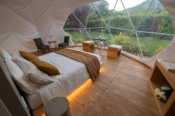 UnderDome Glamping - photo 3