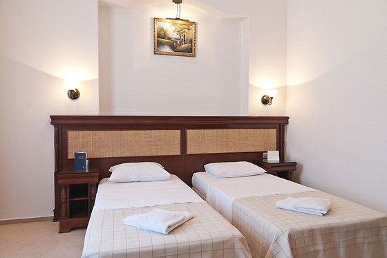 Hotel Bliss - photo 14