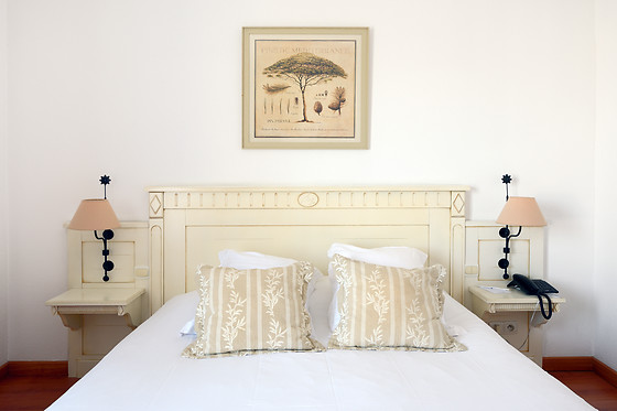 Sure Hotel By Best Western Aix Sainte Victoire - photo 4