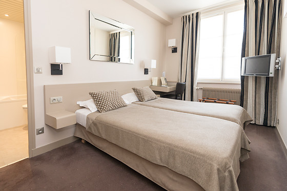 Hôtel la Résidence du Berry - photo 1