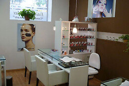 DIVINITY BODY & NAILS
