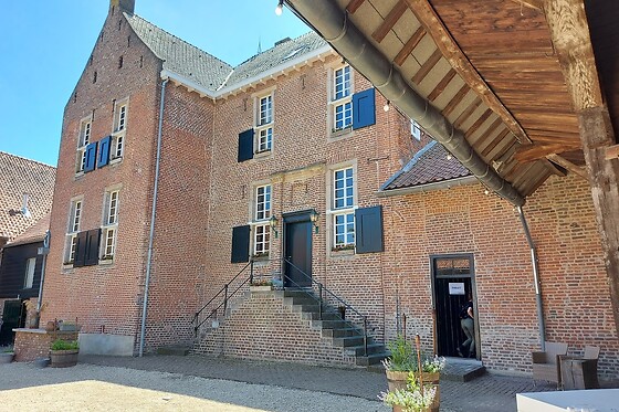 Hotel Schinvelderhoeve - photo 6