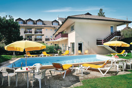 Hotel The Originals Thonon-les-Bains L'Arc-En-Ciel