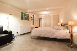 Aux Deux Cigognes