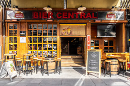 Antwerp Boulevard (Kelly's Irish Pub / Duke of Antwerp / Bier Central Antwerpen)