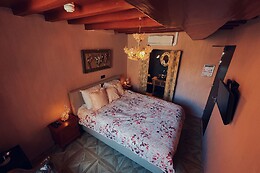 Boutique Hotel De Bajoene