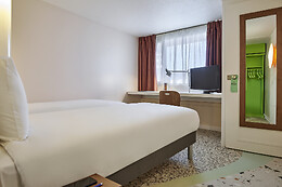 Greet Hotel Versailles - Voisins Le Bretonneux